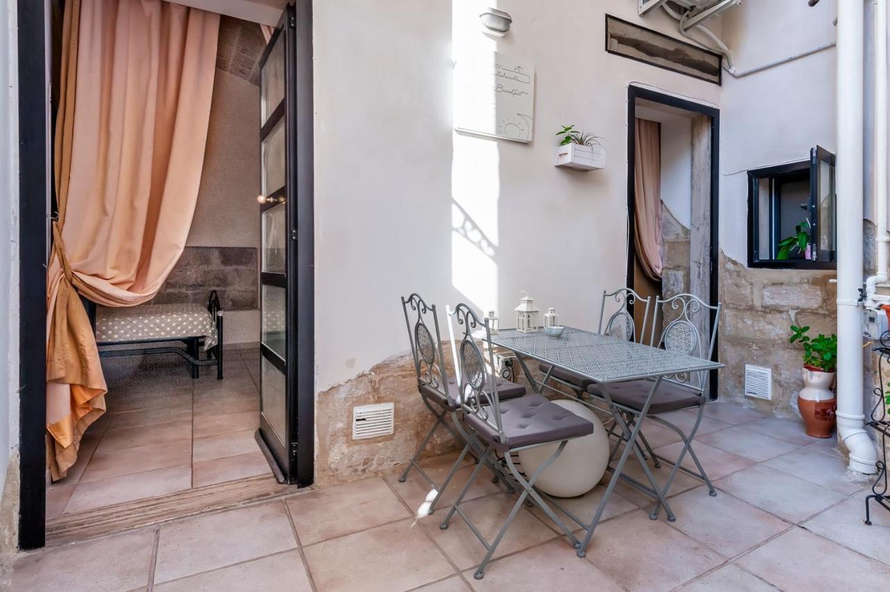 Antiche Volte B&B Lecce Extérieur photo